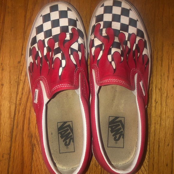 CHECKERED VANS SLIP ON - Picture 3 of 4